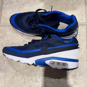 Nike Men's Black and Blue Air Sneakers